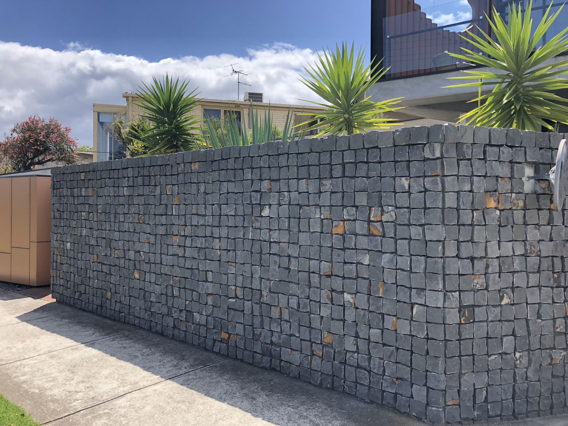 Photo/All Cobbles | SAI Stone