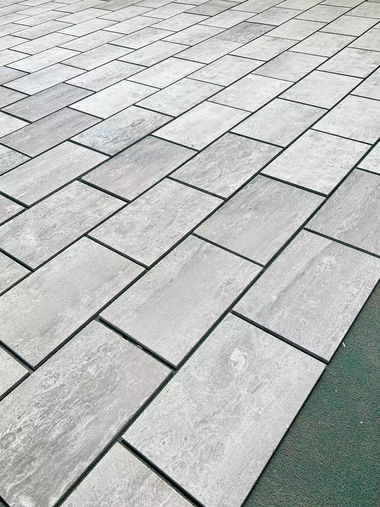 Moonlight Grey Paver 600x400x18 Acid Wash+Tumbled