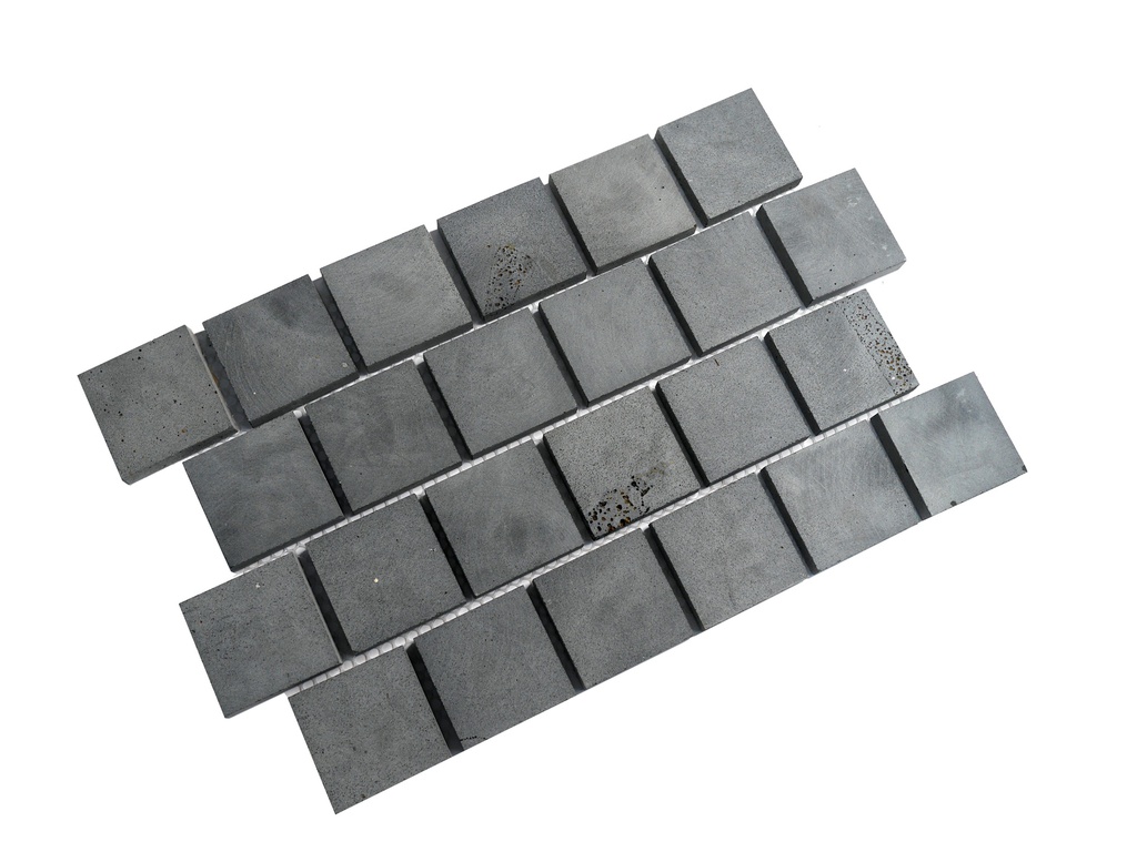 BlueOcean Cobbles on mesh 100x100x20 Brick Bond(650x430x20mm)